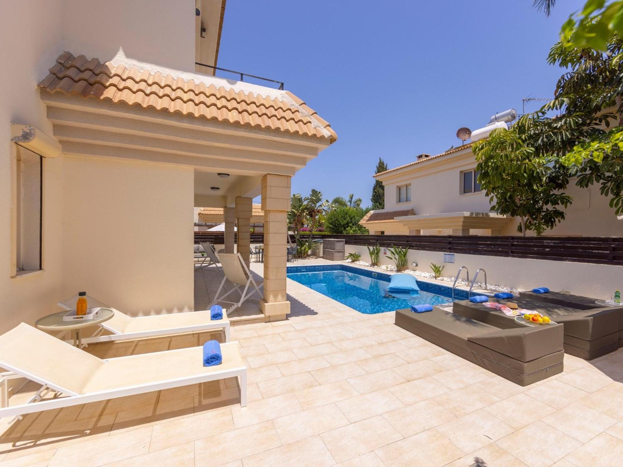 Villa Malama Paralimni Exterior photo